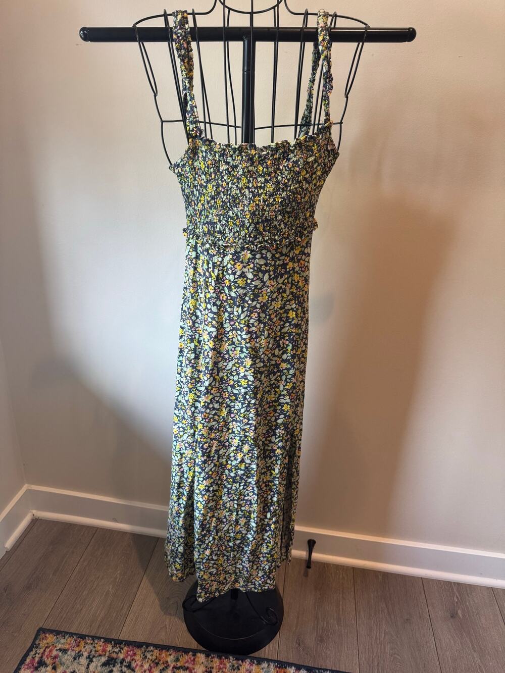 Dex Floral Smocked Midi Dress XS Spaghetti Strap Pockets Cottagecore